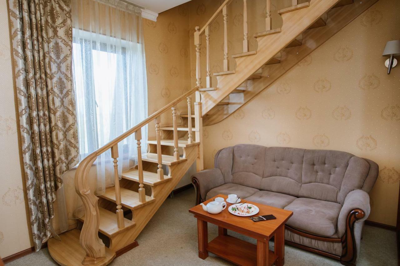 Курортний Готель Золота Корона Truskavets Exterior photo
